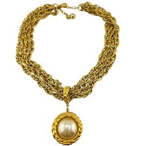 Faux Pearl Laurel Wreath Bezel Vintage Style Multichain Gold Tone 19" Necklace